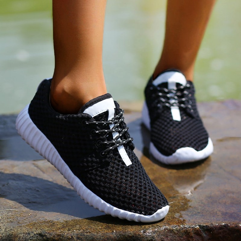 Slip On Walking Shoes Non Slip Running Shoes Breathable Lightweight Gym Sneakers