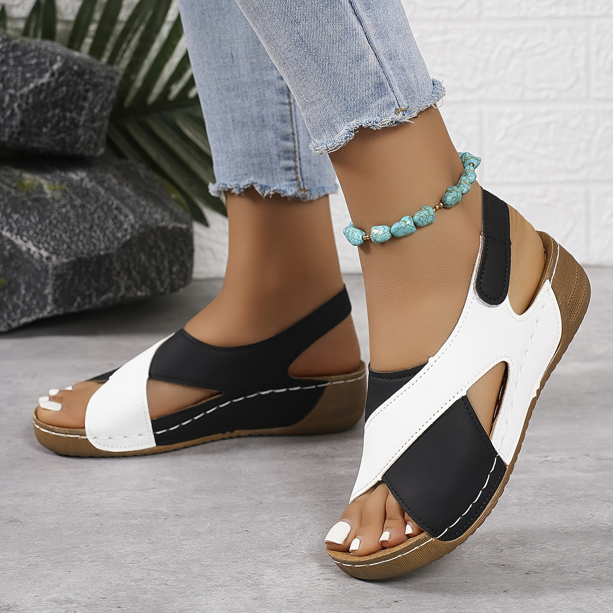 Laura™ – Ultrabequeme orthopädische Sandale