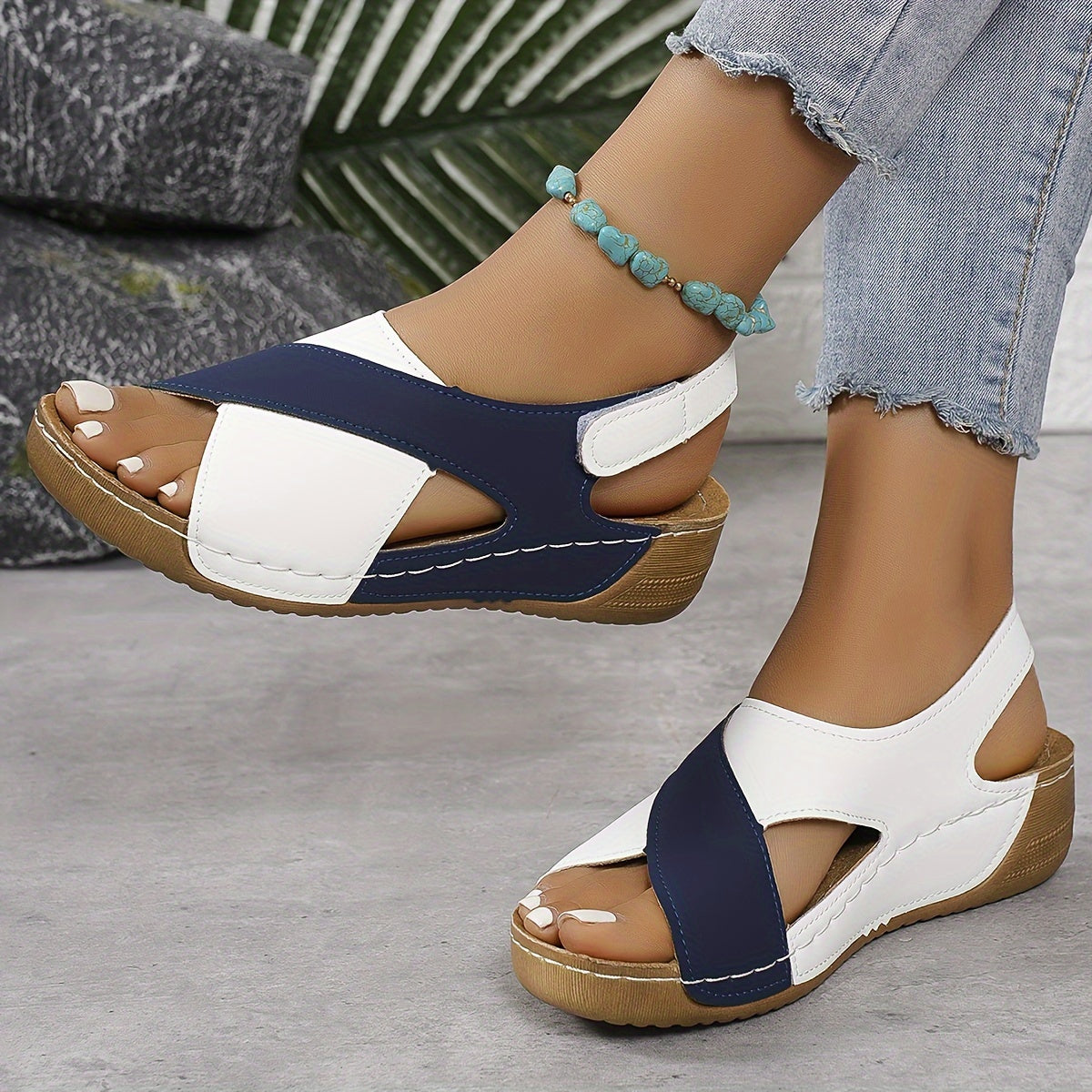 Laura™ – Ultrabequeme orthopädische Sandale