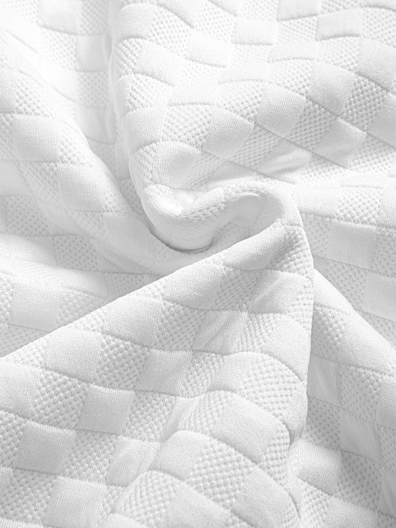 Checkerboard Jacquard  Arc Hem T-Shirt & Checkerboard Jacquard Shorts