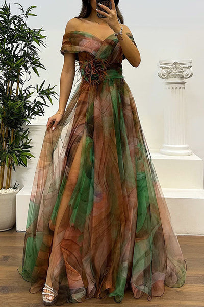Jinnie - Tulle maxi dress with feathers, pleats & slit