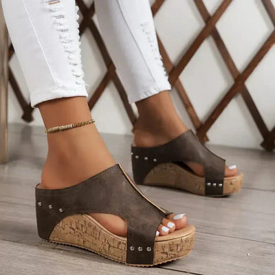 Luna™ | Stilvolle orthopädische Keilsandalen
