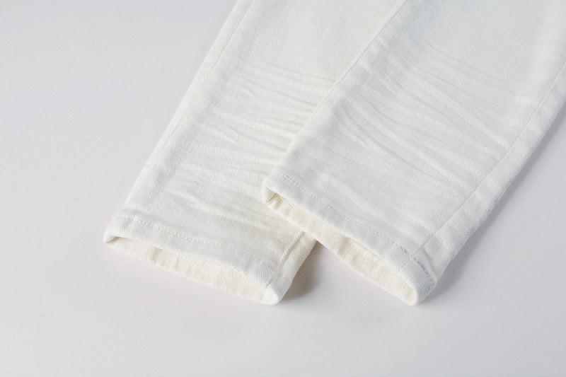 Vaqueros ajustados blancos árticos