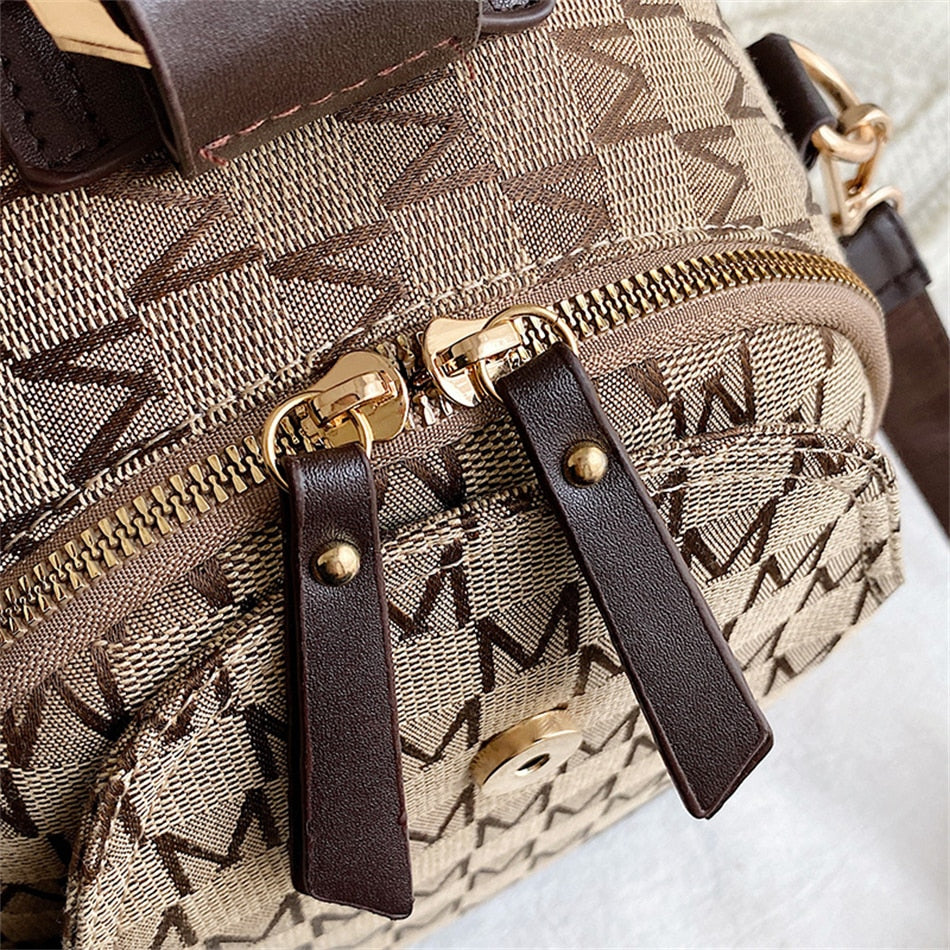 Phoebe - Stylish backpack with geometric pattern