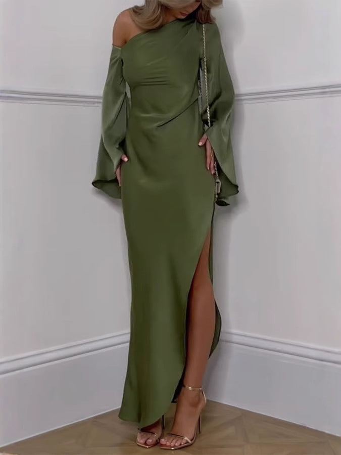 Asyntha™ | Maxi-jurk met één schouder en klokmouwen