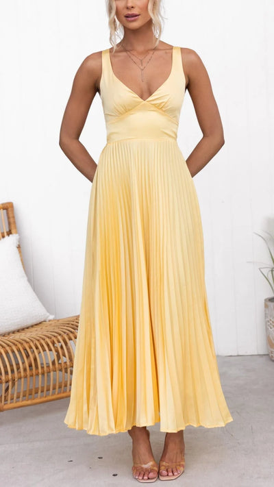 Alynne | Gele Plissé V-Hals Maxi Jurk