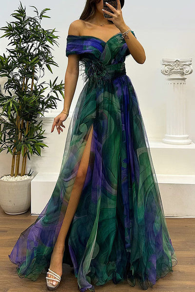Jinnie - Tulle maxi dress with feathers, pleats & slit
