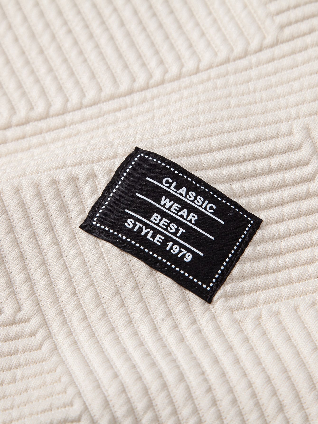 Relax Fit Geometric Striped Sweatshirt