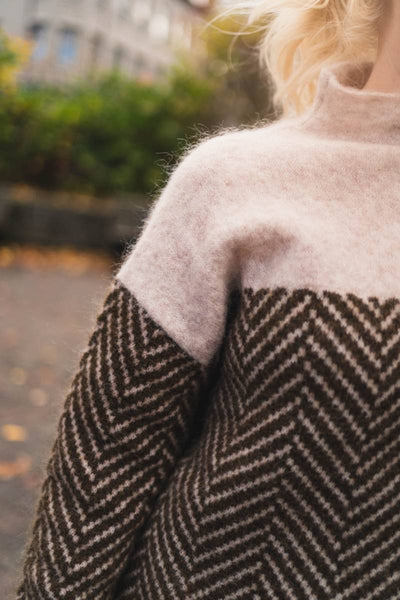 ADELIE | Fine Knit Turtleneck